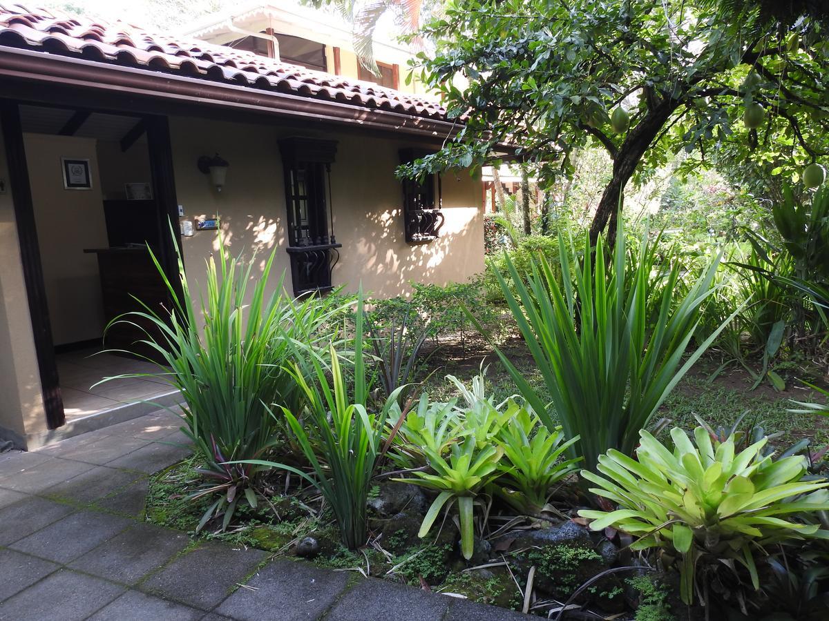 Playa Negra Guesthouse Cahuita Exterior foto